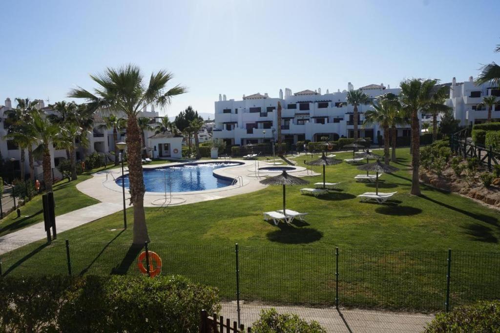 Apartamento Pueblo Salinas Vera Exterior photo